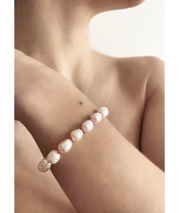 BRACELET 4CROSSES RAINBOW PERLES D'EAU DOUCE FIL ROSE FLUO s'inspire de l'anatomie humaine